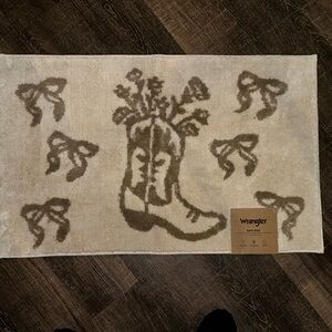 NEW WRANGLER Cream and Brown BOWS & BOOTS Artistic Rug 20”x30”